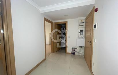 NUSRET ÖZTÜRK'TEN MALTEPE MARMAROOM SİTESİNDE SATILIK 2+1 DAİRE