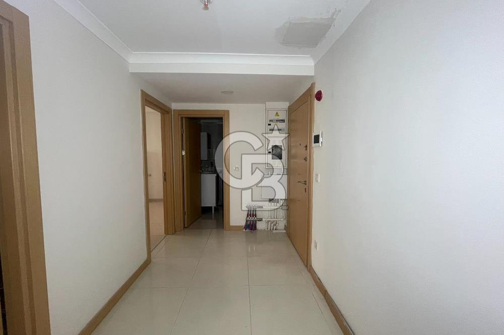NUSRET ÖZTÜRK'TEN MALTEPE MARMAROOM SİTESİNDE SATILIK 2+1 DAİRE