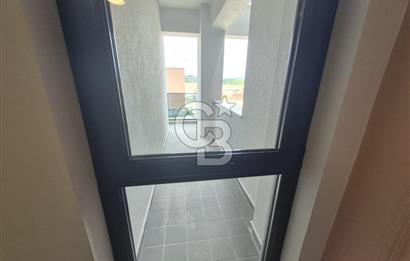 İZMİT YEŞİLOVA LİYA RESİDENCE KİRALIK 1+1 EŞYALI DAİRE CB TOWER