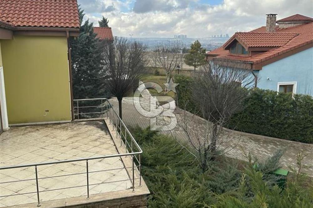 CB VİZYON GÖLBAŞI BAHÇELİEVLER KIRÇİÇEĞİ SİTESİNDE SATILIK VİLLA