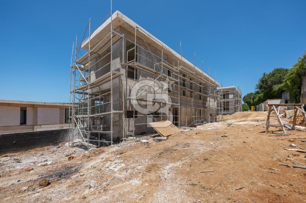 ÇEKMEKÖY MERKEZİ LOKASYONDA MÜSTAKİL BAHÇELİ 5+1 VİLLA