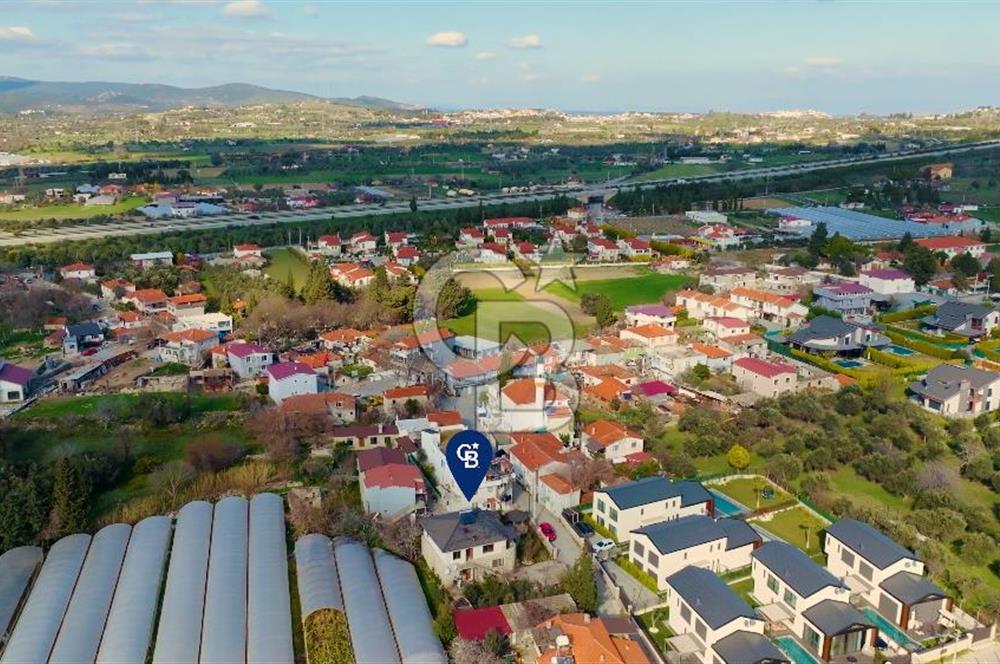 Urla Kuşçular'da 513 m² Arsa İçerisinde Müstakil Orijinal Taş Ev