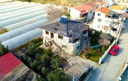 Urla Kuşçular'da 513 m² Arsa İçerisinde Müstakil Orijinal Taş Ev