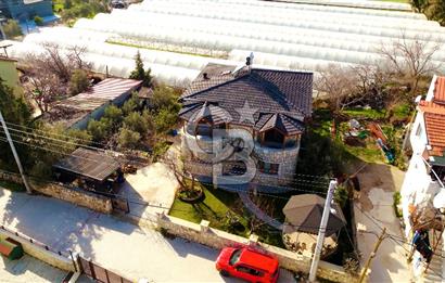 Urla Kuşçular'da 513 m² Arsa İçerisinde Müstakil Orijinal Taş Ev