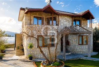 Urla Kuşçular'da 513 m² Arsa İçerisinde Müstakil Orijinal Taş Ev - 2 - 354344
