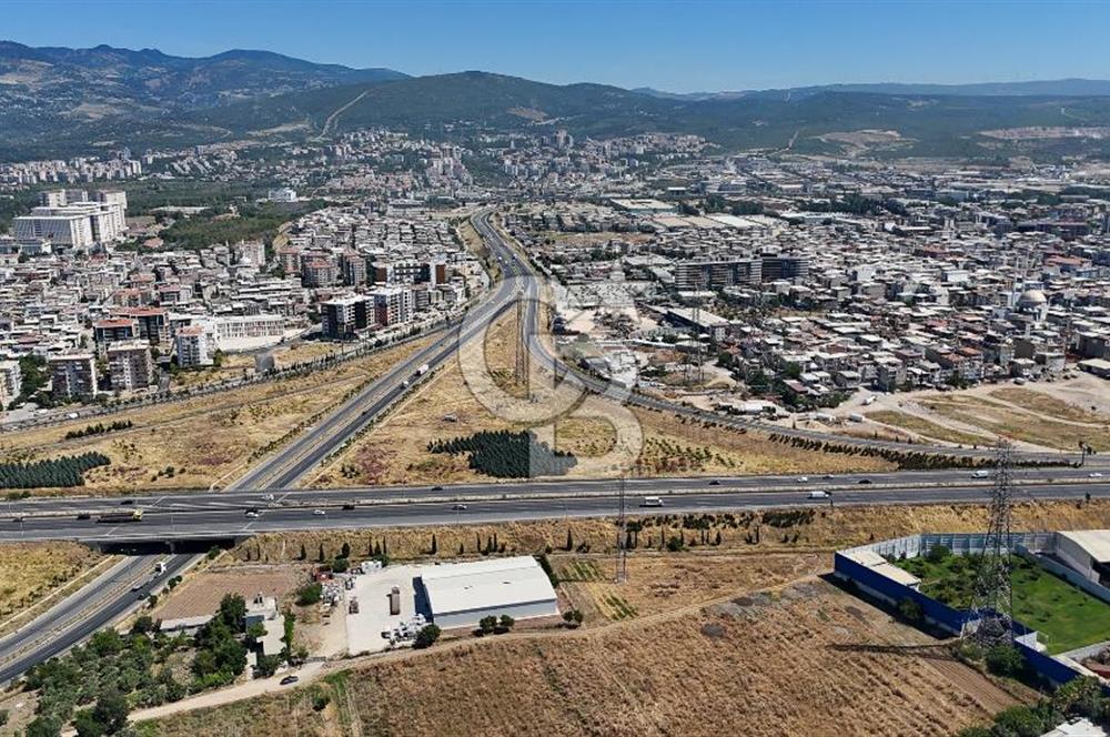 BORNOVA YUNUS EMRE'DE TOPLU SATILIK 7.300 M2 ARSA