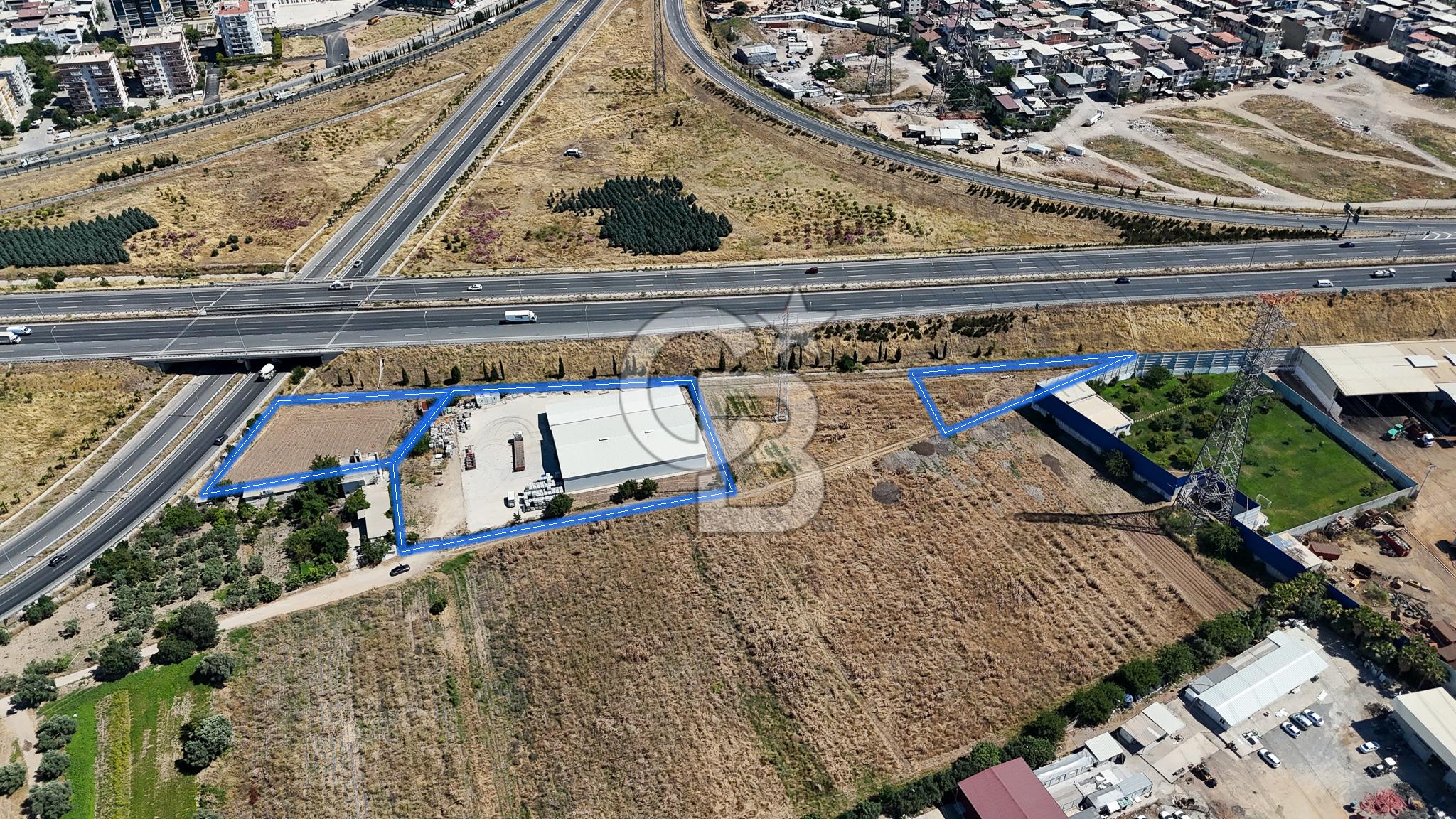 BORNOVA YUNUS EMRE'DE TOPLU SATILIK 7.300 M2 ARSA