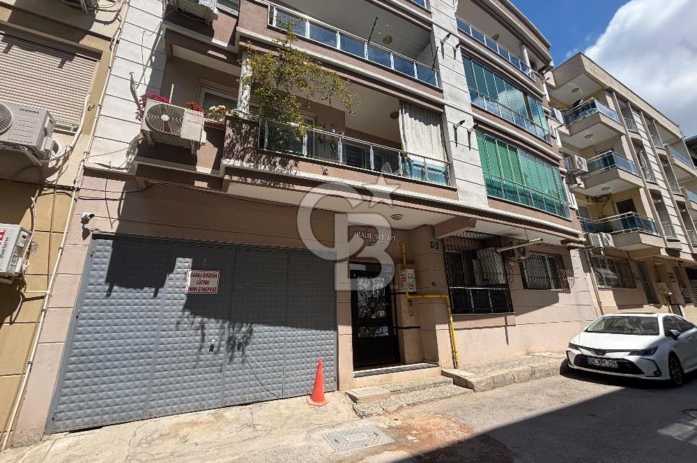 Küçükçiğli'de Satılık 3+1 Ebeveyn Banyolu Daire (120m²)