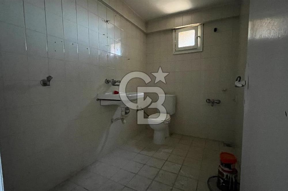 ÇANAKKALE MERKEZ NUSRET KUTLU İŞ MERKEZİNDE SATILIK KAPALI MUTFAK 2+1 DAİRE
