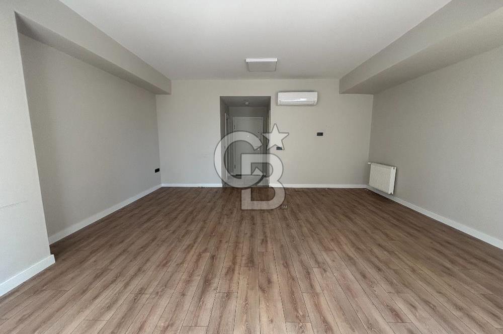 BÜYÜKÇEKMECE MİMAROBA LOTUS MEYDAN PROJESİNDE SATILIK OFİS BÜRO
