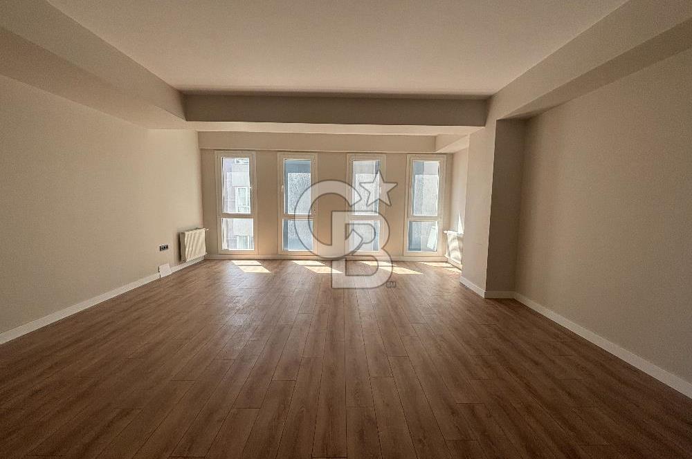 BÜYÜKÇEKMECE MİMAROBA LOTUS MEYDAN PROJESİNDE SATILIK OFİS BÜRO
