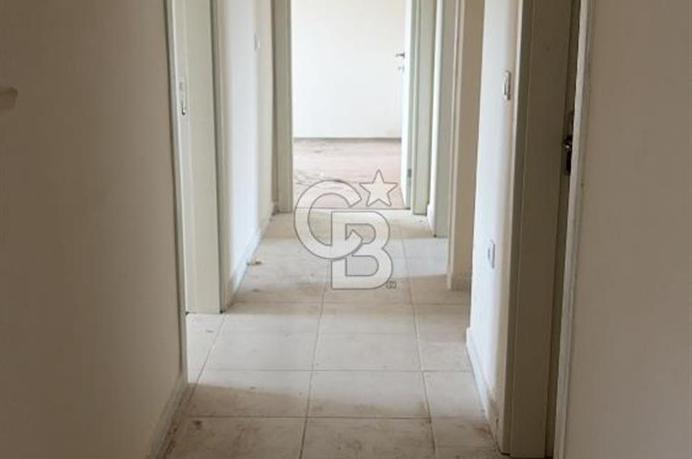 Akdeniz Meltem Sitesi 4+1 Satılık Daire 
