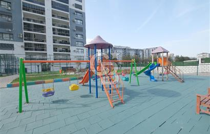 BULVAR SUİTES SİTESİNDE HAVUZ CEPHELİ 1+1 KİRALIK DAİRE
