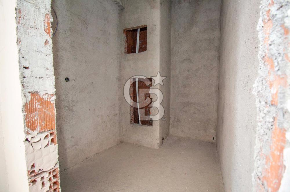 Yeni İzmir Caddesi’nde Satılık 2+1 Dubleks Daire