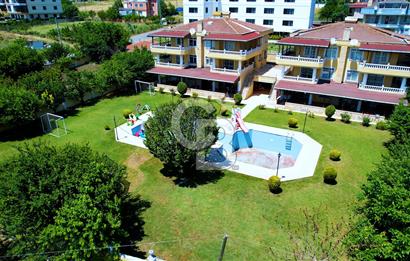 BÜYÜKÇEKMECE CELALİYEDE EŞYALI KREDİYE UYGUN SATILIK 5+2 VİLLA
