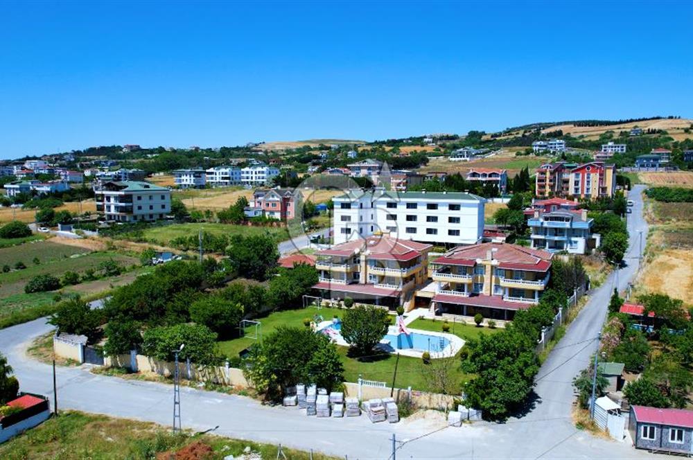 BÜYÜKÇEKMECE CELALİYEDE EŞYALI KREDİYE UYGUN SATILIK 5+2 VİLLA
