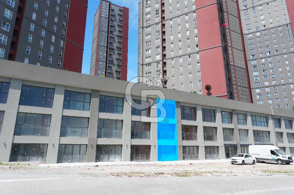 ÖDÜL İSTANBUL PROJESİNDE ANA CADDE ÜZERİNDE SATILIK DÜKKAN