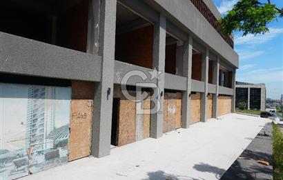 ÖDÜL İSTANBULDA ANA CADDE ÜZERİNDE SATILIK DÜKKAN