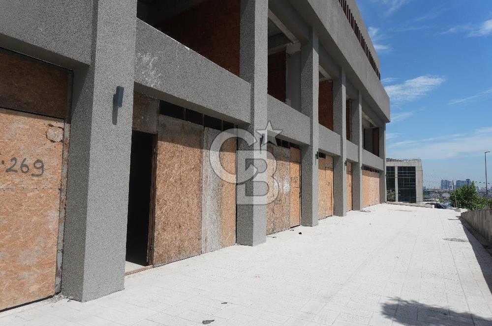 ÖDÜL İSTANBULDA ANA CADDE ÜZERİNDE SATILIK DÜKKAN