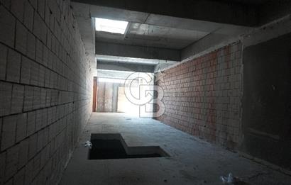 ÖDÜL İSTANBULDA ANA CADDE ÜZERİNDE SATILIK DÜKKAN