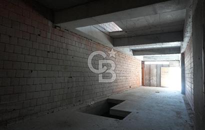 ÖDÜL İSTANBULDA ANA CADDE ÜZERİNDE SATILIK DÜKKAN