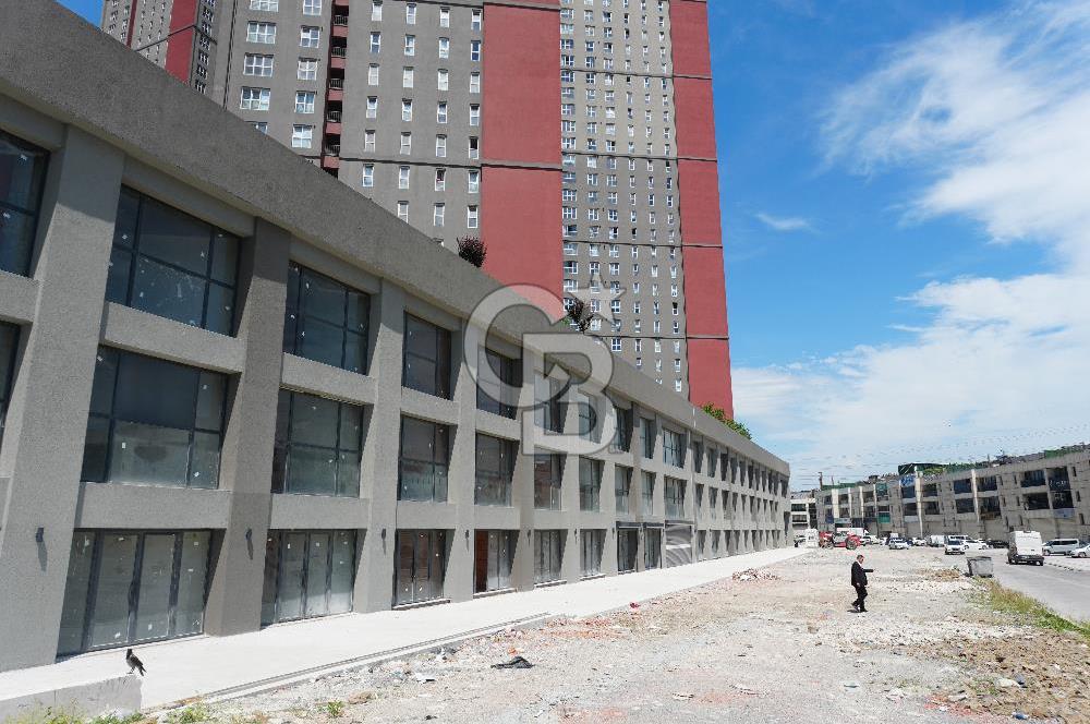 ÖDÜL İSTANBUL PROJESİNDE ANA CADDE ÜZERİNDE SATILIK DÜKKAN