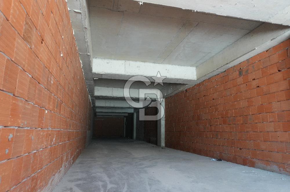 ÖDÜL İSTANBUL PROJESİNDE ANA CADDE ÜZERİNDE SATILIK DÜKKAN