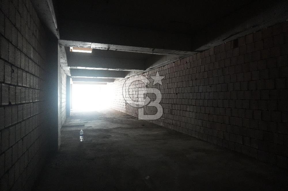 ÖDÜL İSTANBUL PROJESİNDE ANA CADDE ÜZERİNDE SATILIK DÜKKAN