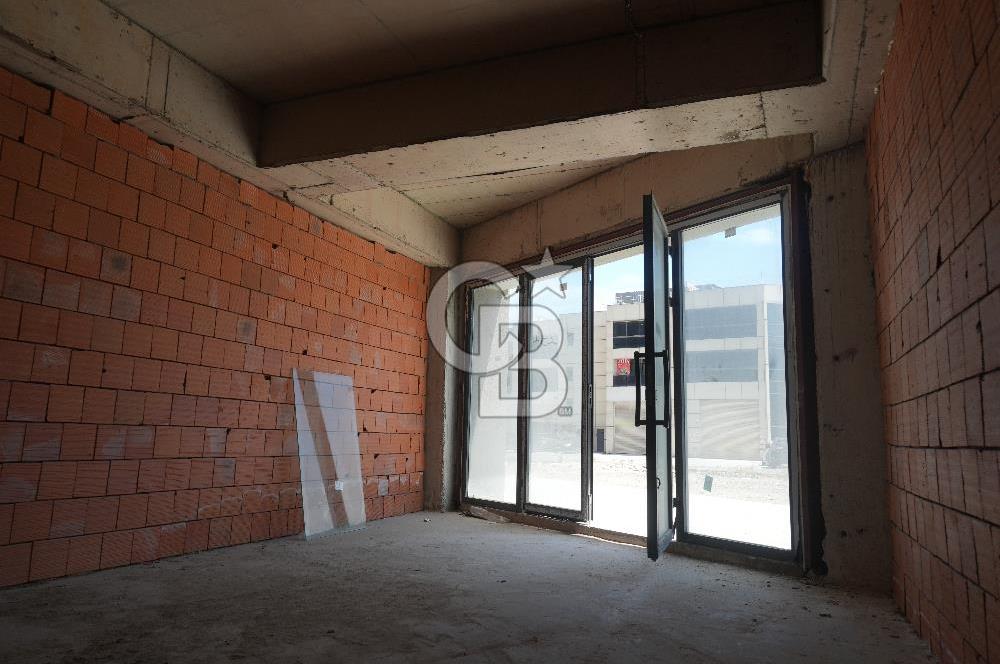 ÖDÜL İSTANBUL PROJESİNDE ANA CADDE ÜZERİNDE SATILIK DÜKKAN
