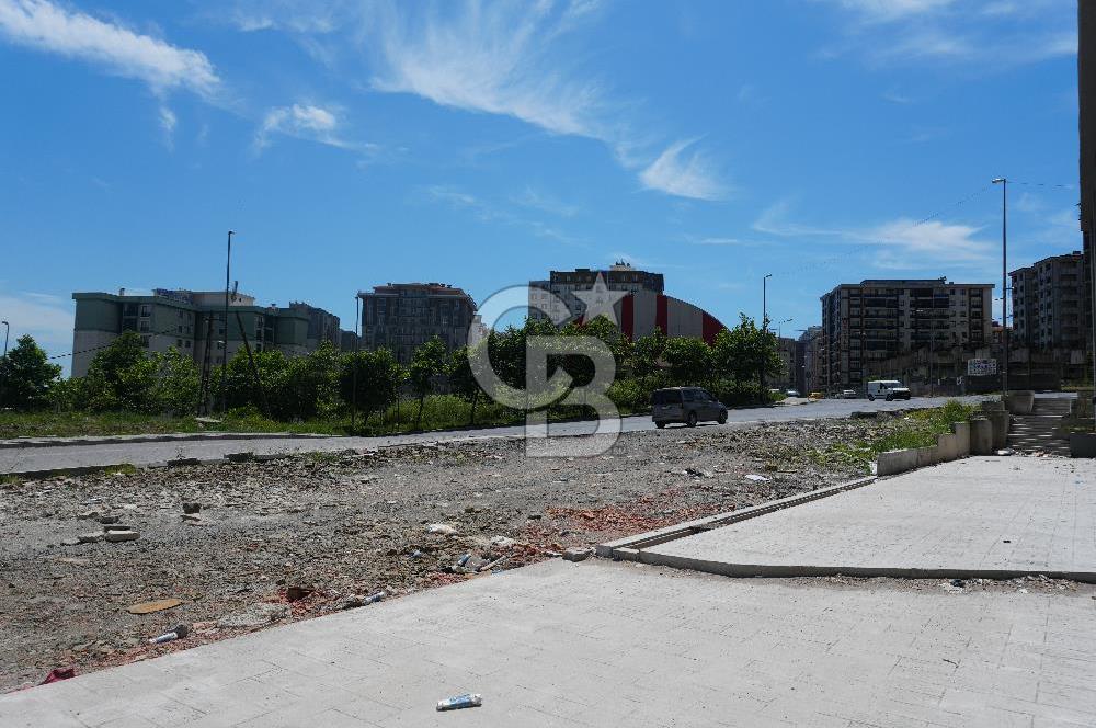 ÖDÜL İSTANBUL PROJESİNDE ANA CADDE ÜZERİNDE SATILIK DÜKKAN