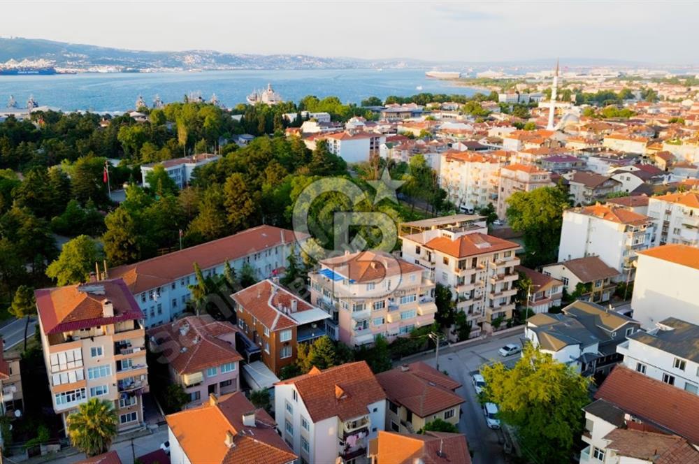 DONANMA MAHALLESİ'NDE, FERAH VE MERKEZÎ LOKASYONDA SATILIK DAİRE