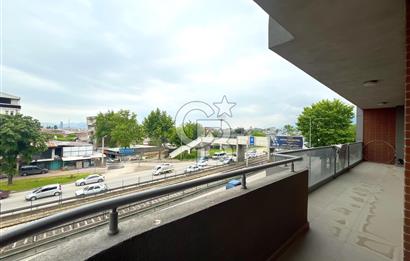 KÜKÜRTLÜ'DE ANA YOLA CEPHE 3+1 BAKIMLI OFİSE UYGUN DAİRE