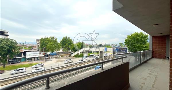 KÜKÜRTLÜ'DE ANA YOLA CEPHE 3+1 BAKIMLI OFİSE UYGUN DAİRE - 354387