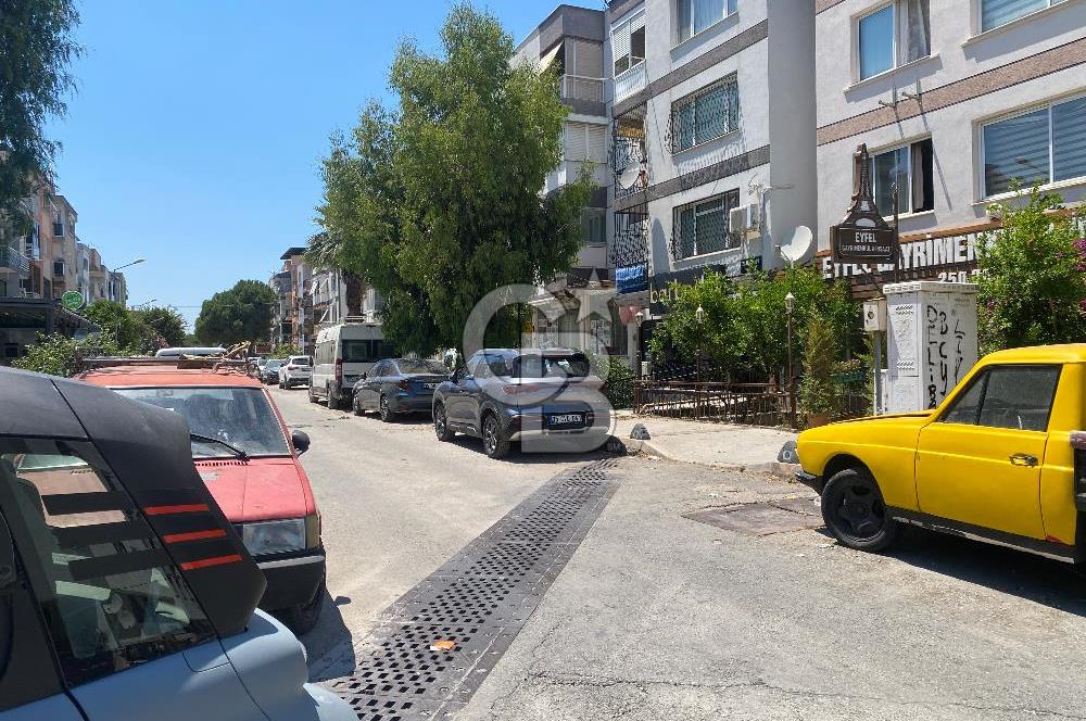 İzmir Hasan Tahsin caddesinde devren kiralık berber güzellik salonu
