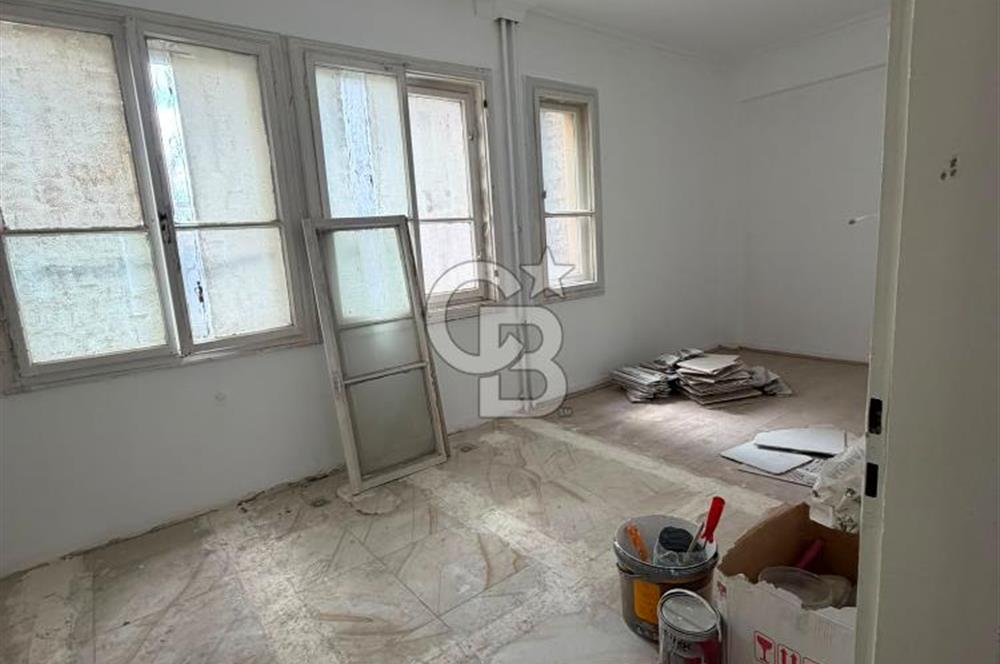 Ulus Merkezi Konumda Komple/ Kat Bazlı Kiralık Ticari Bina