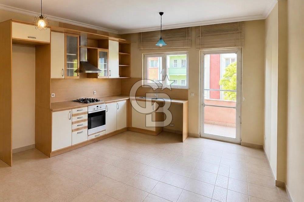 Zekeriyaköy AcarlarSitesi KoçÜni.Yakını Balkonlu Boş Keyifli 3+1