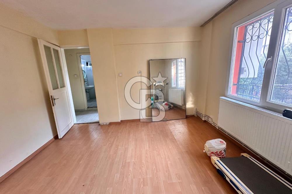 Bornova İnönü’de Ferah ve Aydınlık 3+1 Kiralık Daire