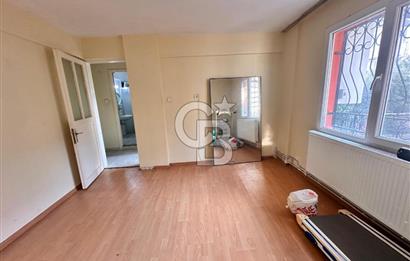 Bornova İnönü’de Ferah ve Aydınlık 3+1 Kiralık Daire