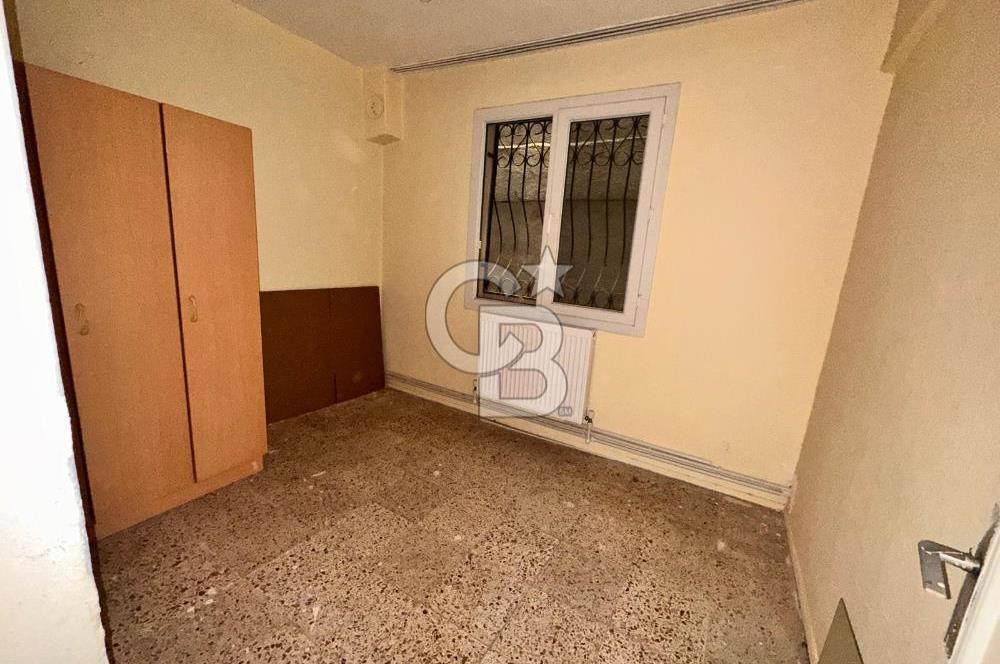 Bornova İnönü’de Ferah ve Aydınlık 3+1 Kiralık Daire