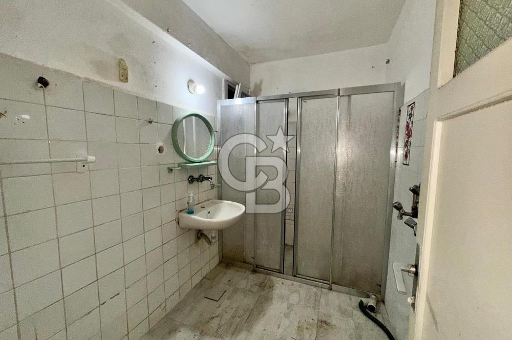 Bornova İnönü’de Ferah ve Aydınlık 3+1 Kiralık Daire
