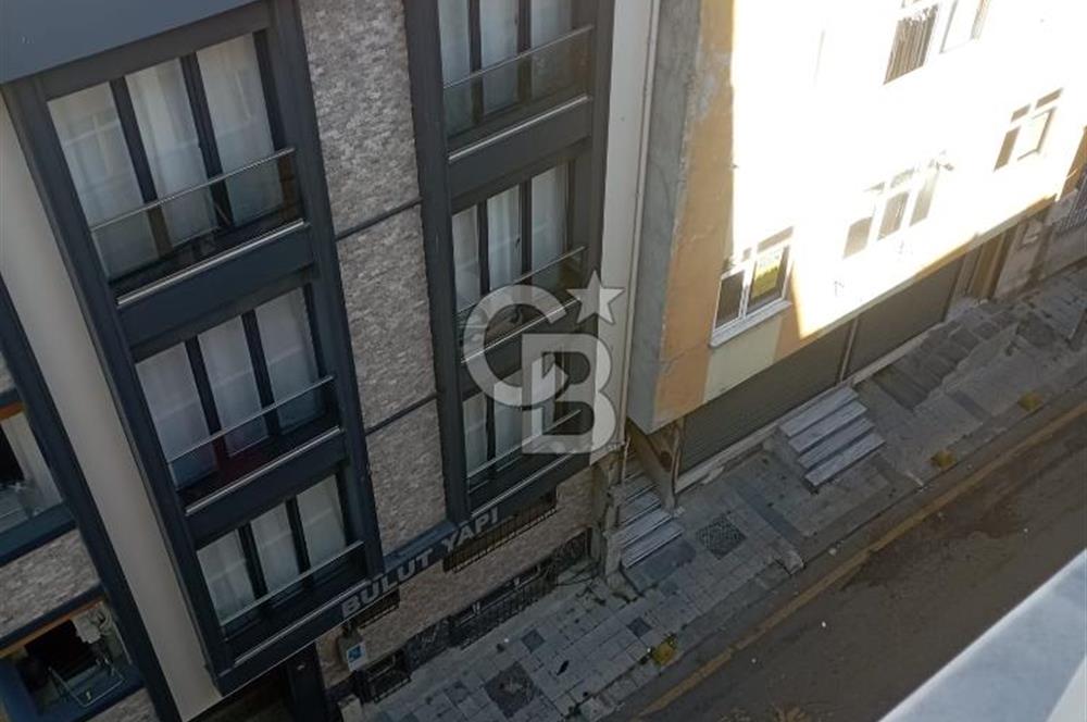 Sultan Selim Caddesi Paraleli Satılık 2+1