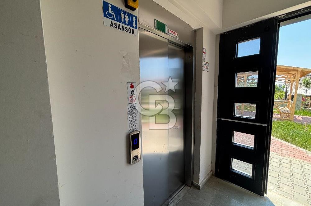 ARNAVUTKÖY HARAÇÇI KARLIBAYIRDA BUTİK BİNADA SATILIK 2+1 DAİRE