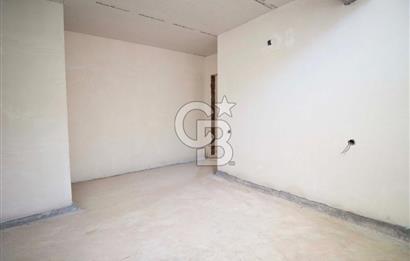 Yeni İzmir Caddesi’nde Satılık 2+1 Dubleks Daire