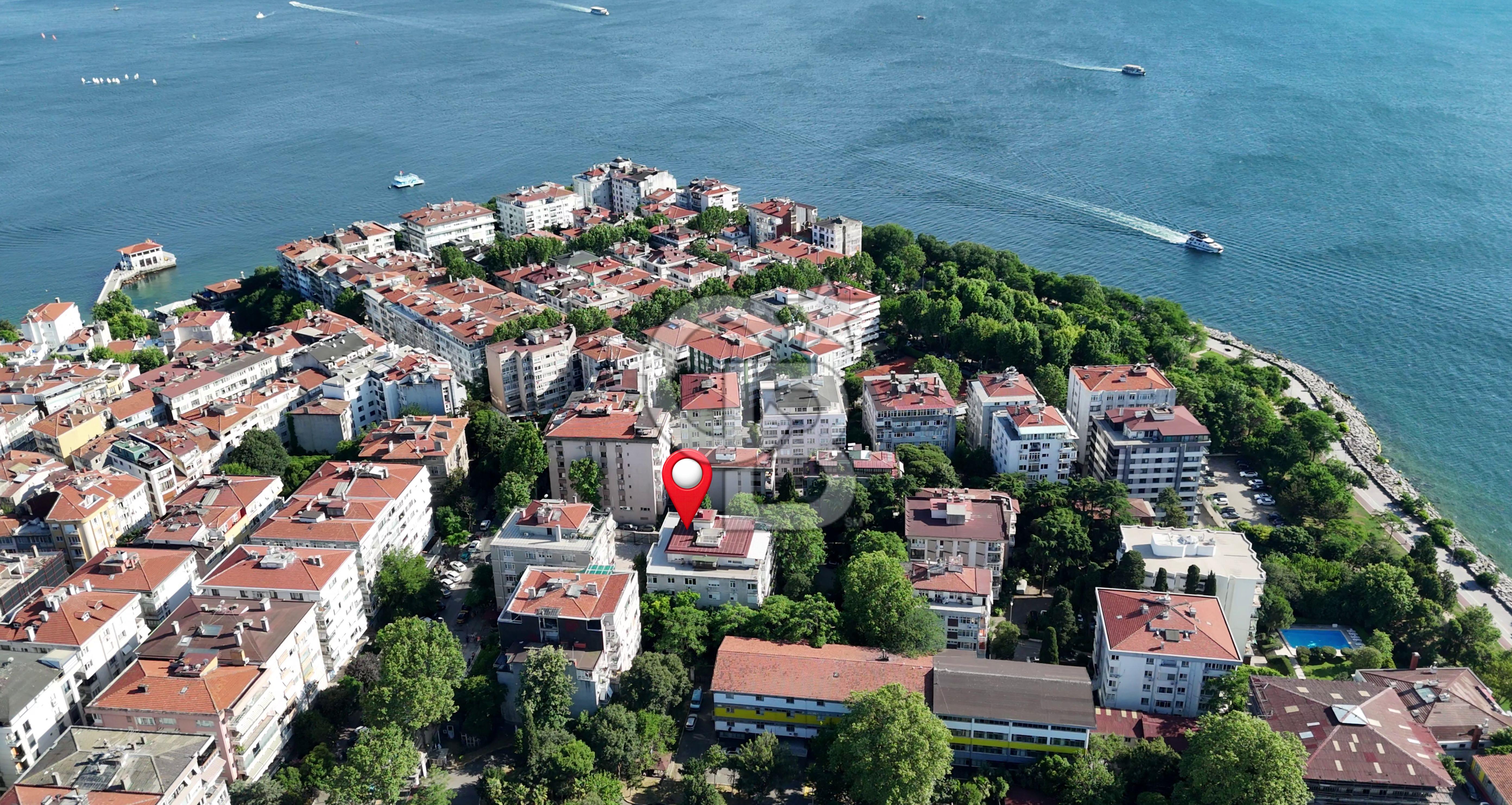 MODA , VİTOL ÇIKMAZI'NDA 4+1 220 M2 GENİŞ BALKONLU DAİRE