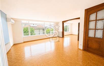 MODA , VİTOL ÇIKMAZI'NDA 4+1 220 M2 GENİŞ BALKONLU DAİRE