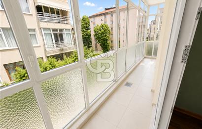 MODA , VİTOL ÇIKMAZI'NDA 4+1 220 M2 GENİŞ BALKONLU DAİRE