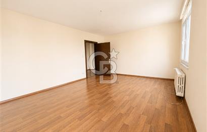 MODA , VİTOL ÇIKMAZI'NDA 4+1 220 M2 GENİŞ BALKONLU DAİRE