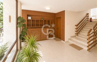 MODA , VİTOL ÇIKMAZI'NDA 4+1 220 M2 GENİŞ BALKONLU DAİRE