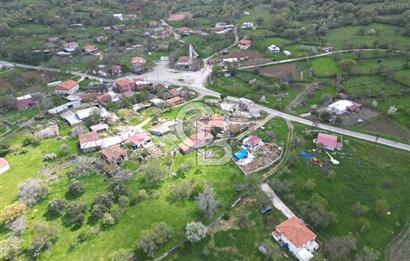 ÇANAKKALE MERKEZ SALİHLERDE KÖY İÇİ İMARLI 542m2 ARSA
