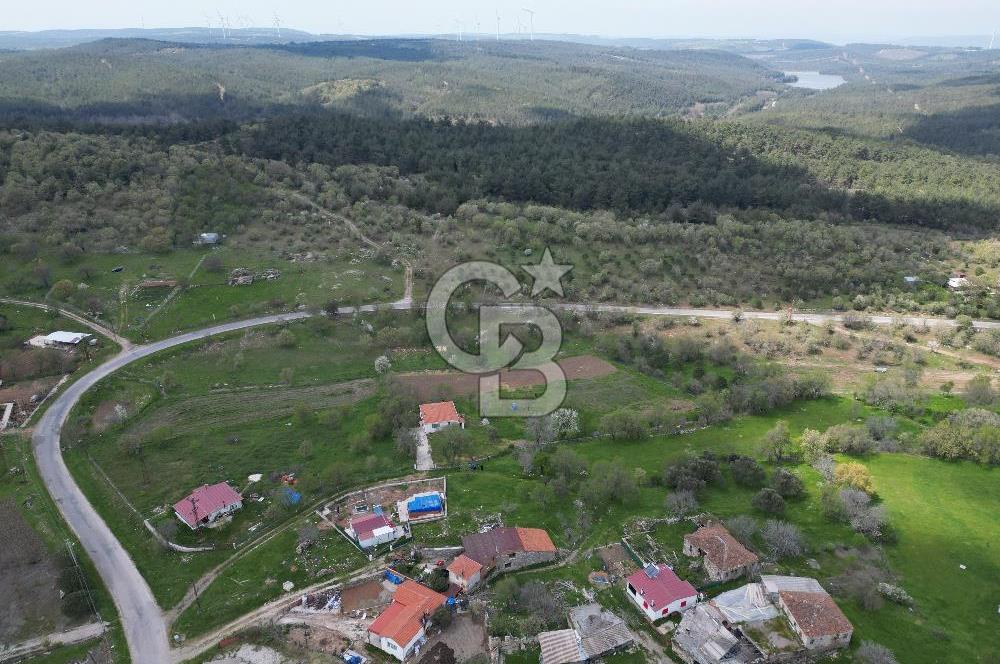 ÇANAKKALE MERKEZ SALİHLERDE KÖY İÇİ İMARLI 542m2 ARSA
